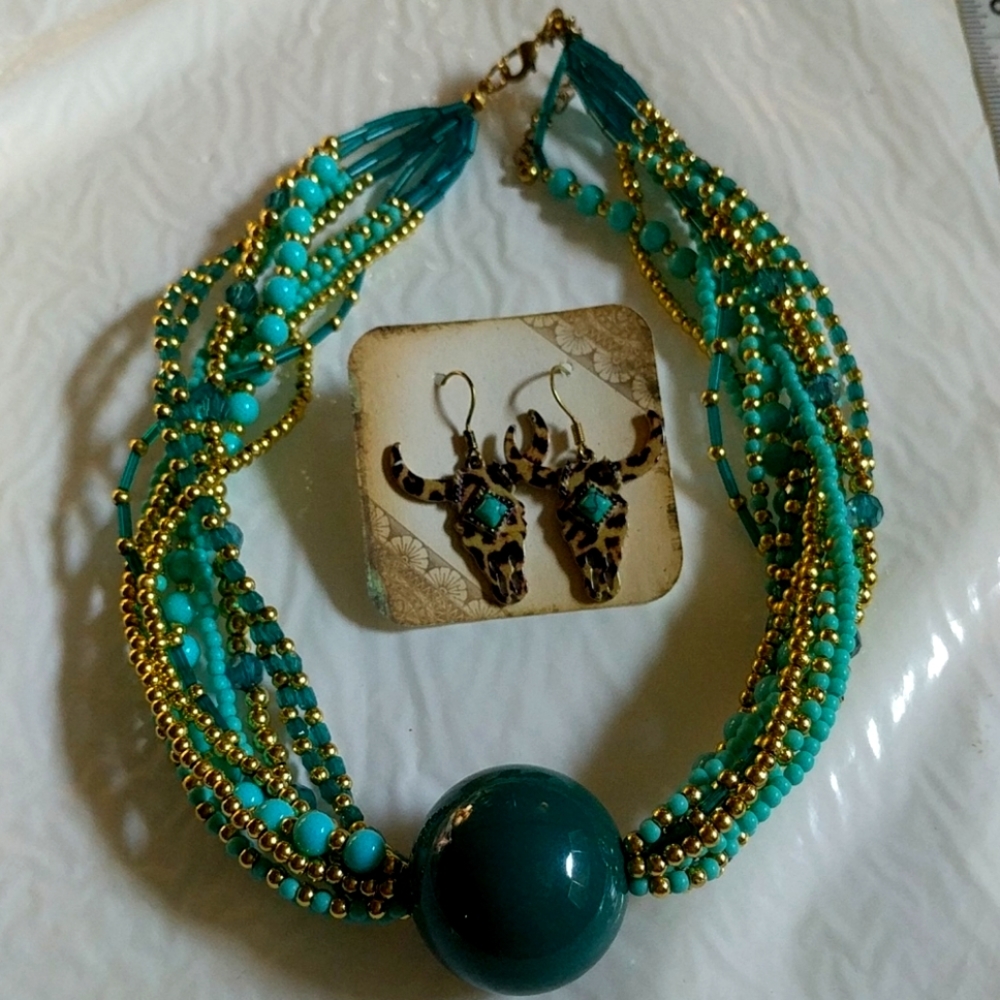 Vintage Beaded Necklace